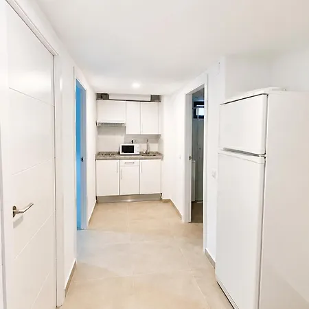 9742 Corte Inglés Apartamento *